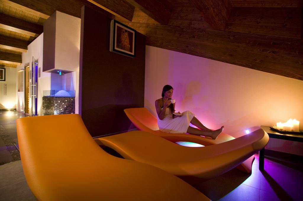 Hotel Iride & Spa 체제나티코 외부 사진